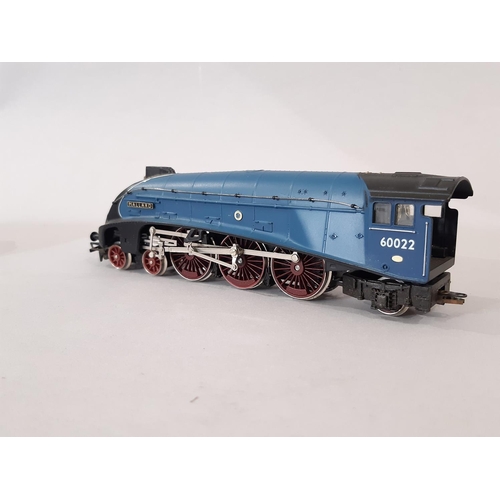 257 - Hornby OO gauge Limited Edition boxed locomotive 'Mallard' 4-6-2 in blue livery, with tender, boxed