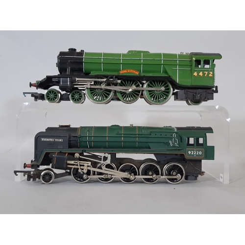 273 - Six OO gauge locomotives and tender including Manor Class 4-6-0 7802 'Bradley Manor' in GWR Green by... 