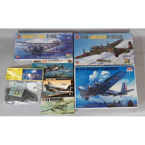 244 - 7 boxed model kits of WW2 aircraft, 1:72 scale including kits by Airfix, Academy, Revell, Matchbox a... 