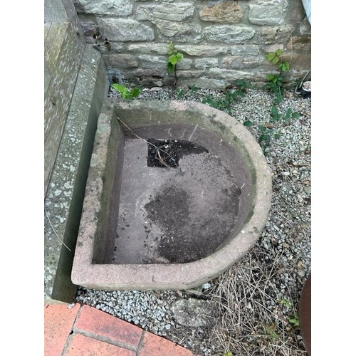 2080 - A natural stone D end trough, approx 70cm x 64cm x 25cm deep, to be viewed and collected: Crossways ... 