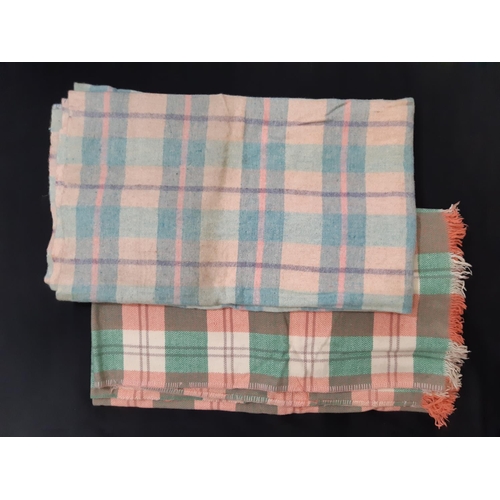 1562 - 7 vintage woollen blankets in various colours and patterns (AF)