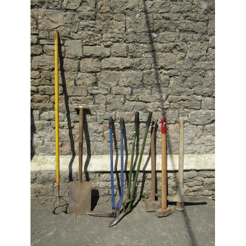 2085 - A small collection of vintage and later long handled mainly garden related tools