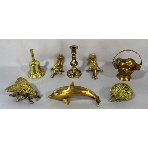 1520 - A mixed selection of mainly 19th century brass and copper ware, including a frying pan candle sticks... 