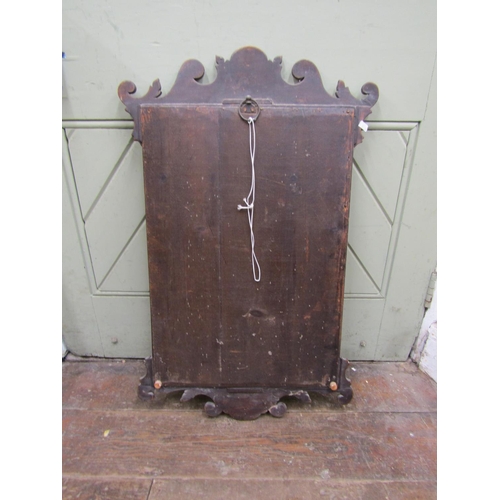 2739 - A Georgian rectangular mahogany wall mirror, within a shaped frame, 85cm long x 53cm wide