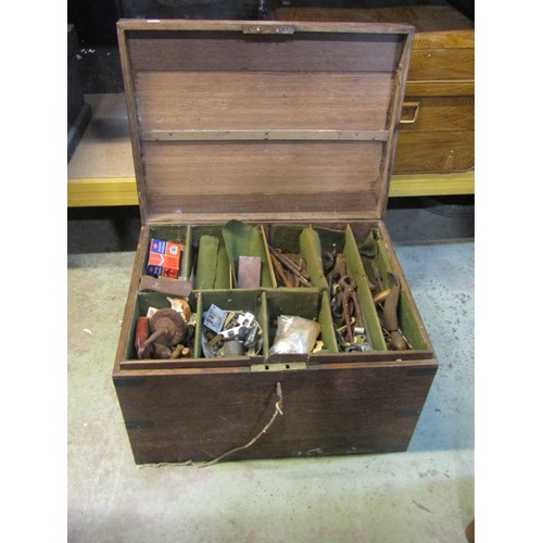 2194 - 19th century military chest in oak with flush fitting brass mounts and handles, with segmented inter... 