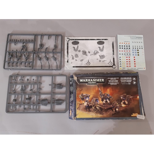 277 - 'Hero Quest' adventure board game (unchecked) together with boxed Warhammer items including 'Storm c... 