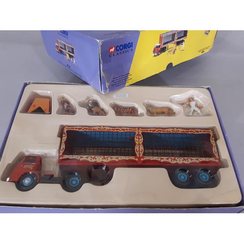 278 - Model circus box sets comprising  5  Corgi Chipperfield Circus models including Artic with Cages 112... 