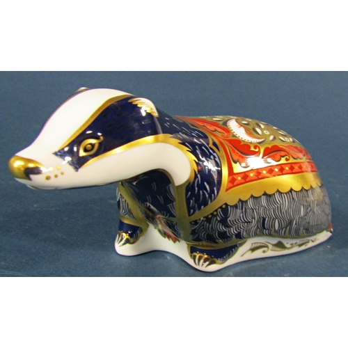 A Crown Derby moonlight badger (silver stopper)