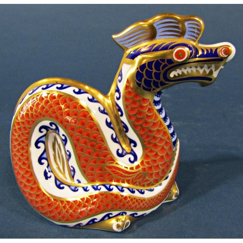 1069 - A Crown Derby dragon (gold stopper)