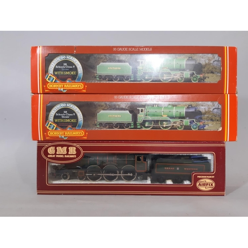 271 - 3 boxed 00 gauge model railway locomotives including Schools Class Hornby R380 4-4-0 Southern Rail '... 