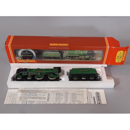 271 - 3 boxed 00 gauge model railway locomotives including Schools Class Hornby R380 4-4-0 Southern Rail '... 