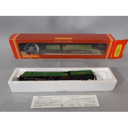 269 - 2 boxed 00 gauge Hornby model railway Southern Rail locomotives including R374 4-6-2 'Spitfire' and ... 