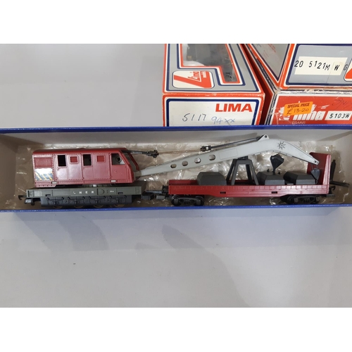 264 - Lima 00 gauge locomotives, coaches and rolling stock including 'King George V' 4-6-0 Great Western l... 