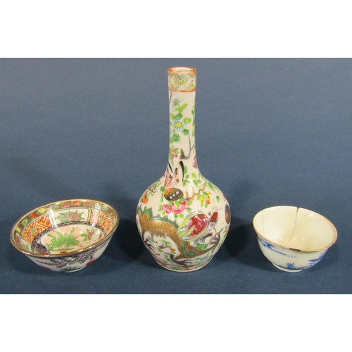 1076 - A Chinese butterfly pattern tea service for eight together with a famille rose mallet shaped vase wi... 