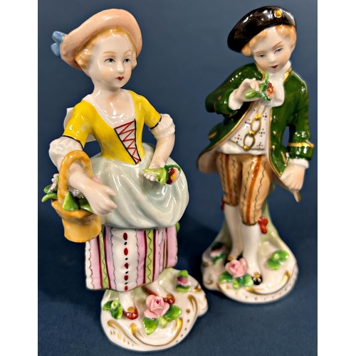 1096 - Five porcelain figures children in 18th century dress Zitzendorf factory