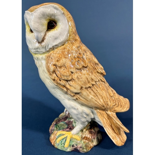 1114 - A Beswick figure of a barn owl