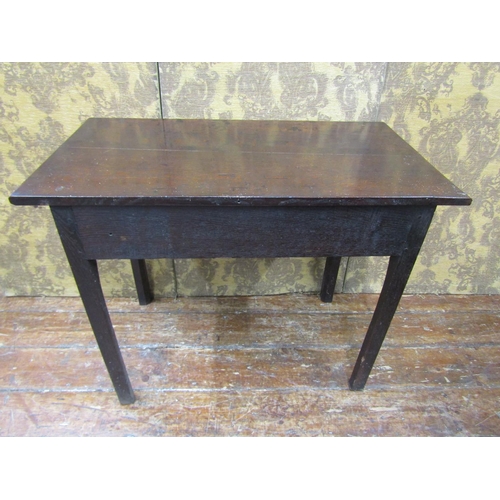 2604 - A Georgian oak side table with frieze drawer square cut supports 91 cm