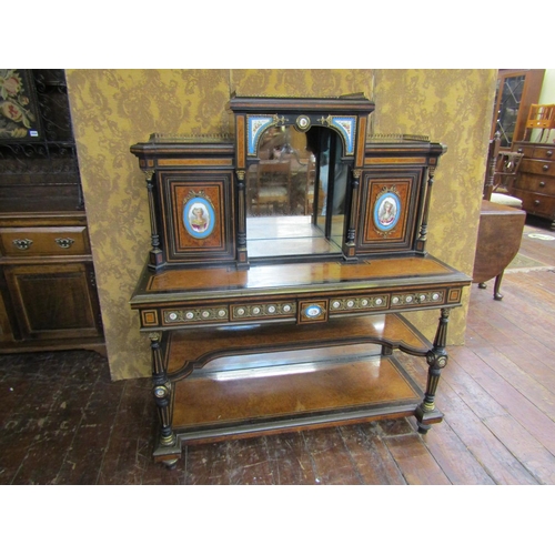 2606 - Good quality 19th century ladies Bonheur du jour, the central drawer fitted with a writing tablet, f... 