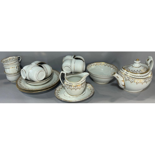 1159 - A Chamberlains Worcester tea service, the white ground with gilded borders, comprising oval teapot s... 