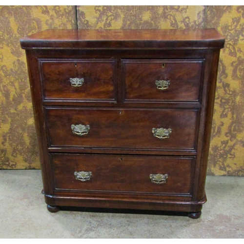 2309 - A small Victorian mahogany chest of two long and two short drawers, 88 cm wide