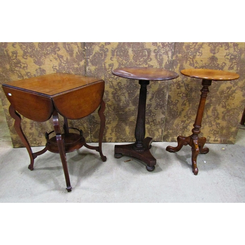 2332 - A small Edwardian centre table with four drop leaves on shaped supports with under gallery, 45cm squ... 