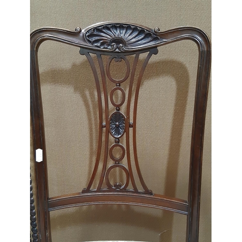 2351 - A pair of good quality Edwardian side chairs, the carved and moulded frames with pierced splats, uph... 