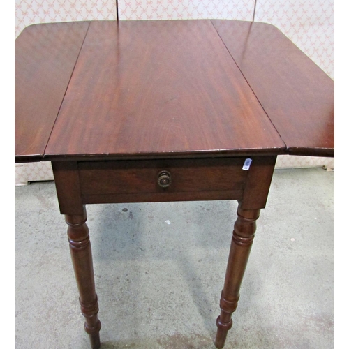 2288A - 19th century mahogany Pembroke table on turned supports, 90cm long