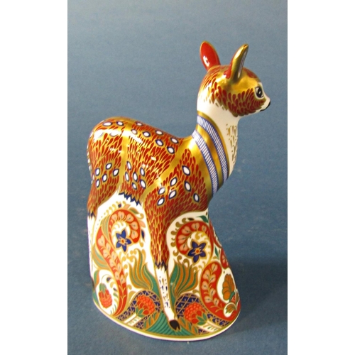 1093 - A Crown Derby fawn (silver stopper) and a Crown Derby figure of a lion at his feet a mouse set on an... 