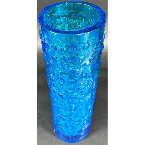 1173 - A large mid-century Swedish Lindshammer bright blue textured glass vase, 30cm tall