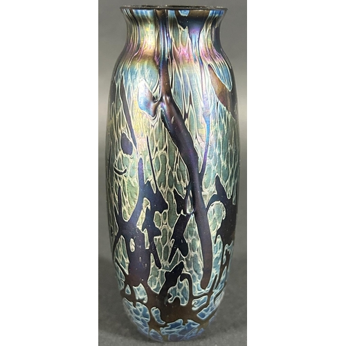 1179 - A Loetz style blue and green oil slick vase, 15cm high