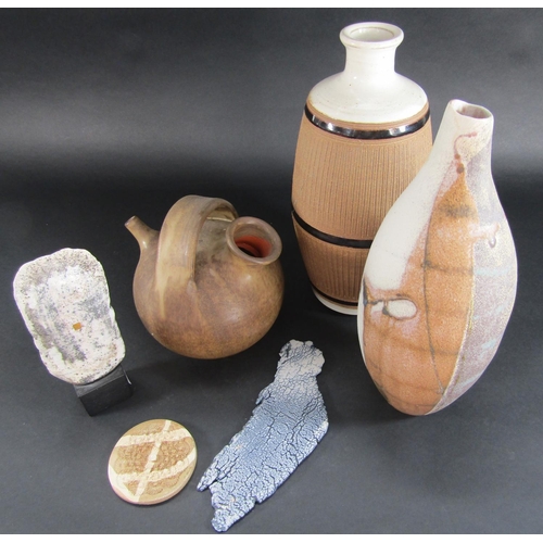 1147 - Collection of Studio Pottery ware by Gavin, Ian Williams, Lucy Birtles, (6 pieces)