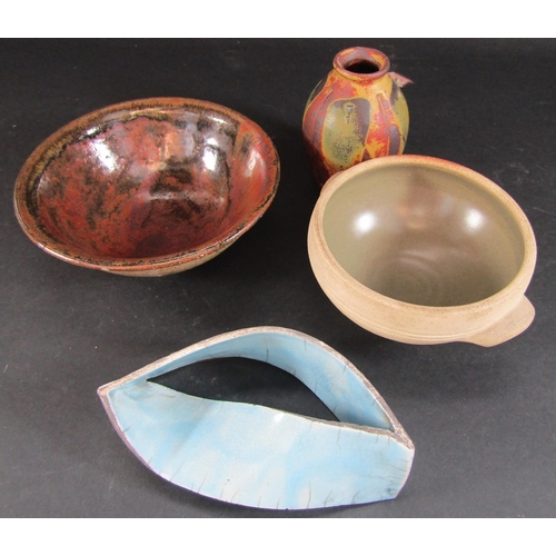 1157 - Collection of Studio Pottery ware by John Jelfs, Billy Adams, Jins Robison, to include a mobius band... 