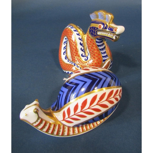 1092 - A Crown Derby snail (gold stopper)and a Crown Derby dragon (gold stopper) (2)