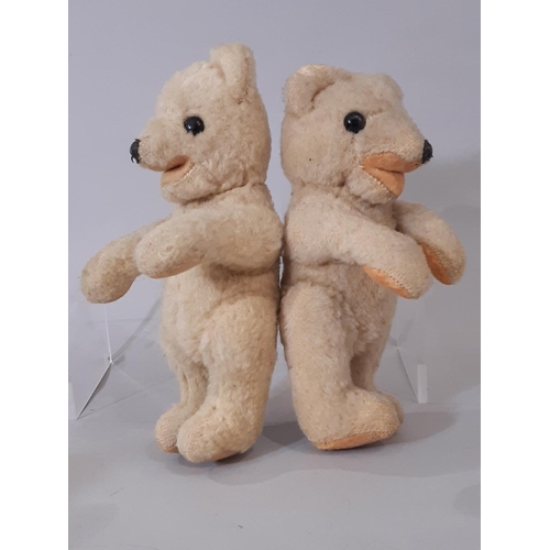 400 - Pair of small European Teddy Bears ?Hamiro with stitched nose, open mouth, jointed body (paws in pro... 