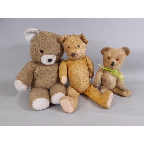 402 - 3 vintage teddy bears including a bear with short golden plush, stitched nose, mouth and claws, clot... 