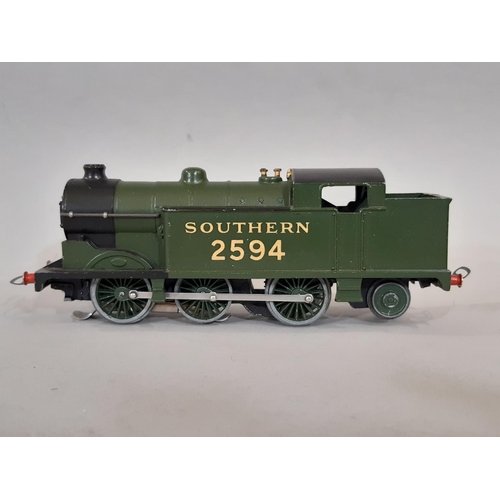 408 - Hornby Dublo Train Set; 1930-41 EDG7 Tank Goods Set comprising 0-6-2 Southern green Tank Loco No.295... 