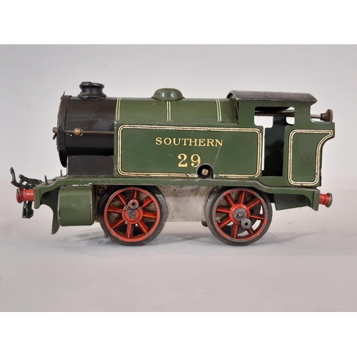 417 - Hornby 0 gauge railway collection including 2 x 0-4-0 clockwork locomotives in Southern Green, vario... 