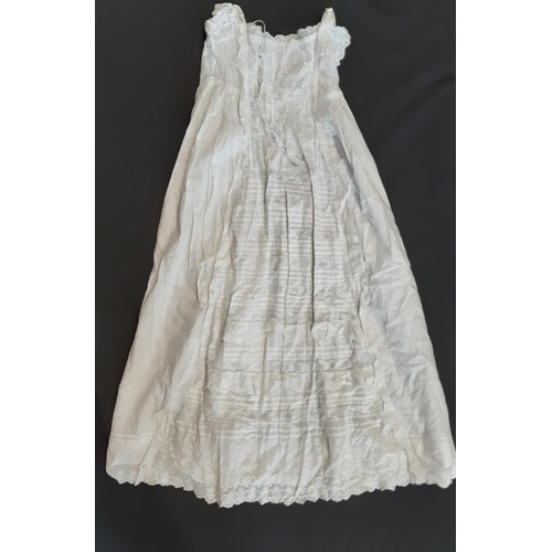 1813 - Early 20th century textile collection including 7 baby gowns of which 2 are hand stitched silk and 2... 