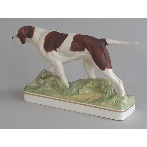 1152 - Royal Worcester Sporting Dog Series Irish Setter and English Pointer, modelled by Doris Lindner 1975... 