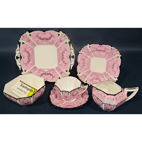 1019 - A Shelley Garland of Flowers Queen Ann shaped tea service for 12 in a pink, black and white colourwa... 