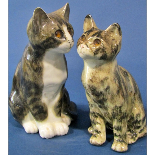 1121 - A Crown Derby Imari cat (gold stopper) together with two Winstanley cats signed by Mike Hinton