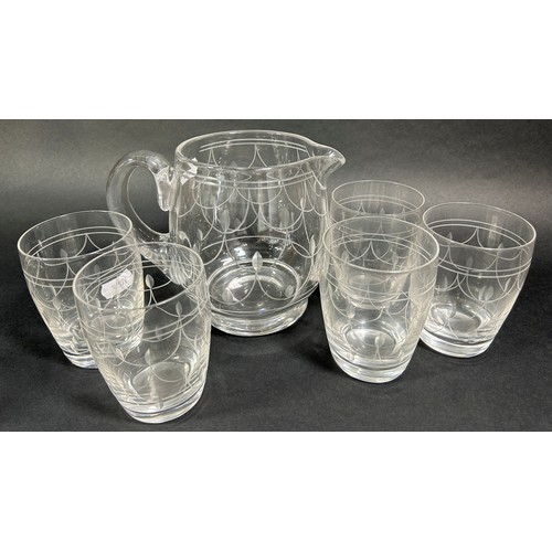 1237 - Late 20th century water jug with fish scale pattern and five matching tumblers, two small ale glasse... 