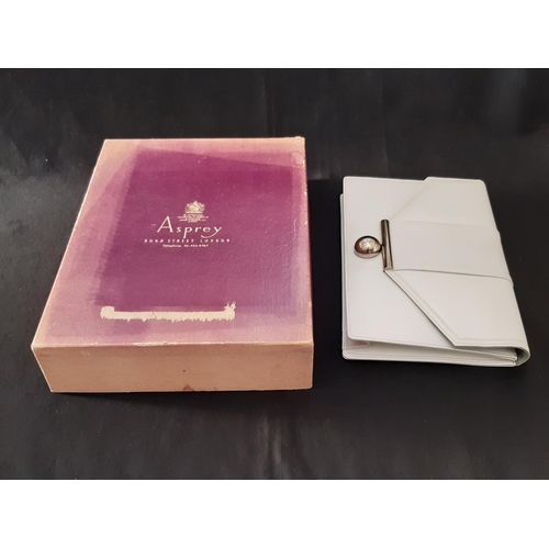 545 - Good quality white leather clutch handbag with minimal signs of use, in an Asprey box