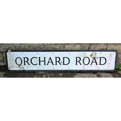 2081 - A reclaimed cast alloy sign, Orchard Road, 122cm x 24cm