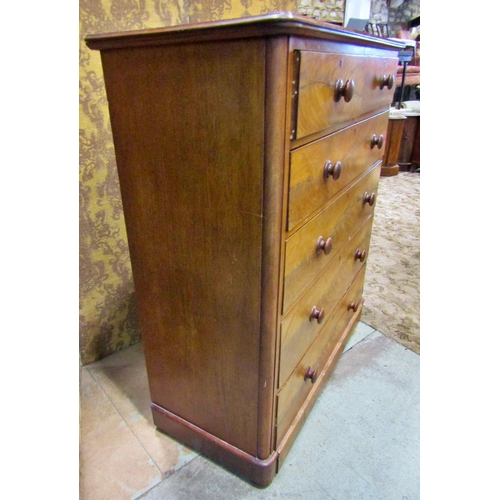 2324 - A good quality and substantial Victorian mahogany chest of four long and two short graduated drawers... 