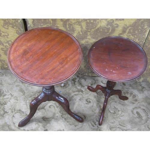 2271 - Two small Georgian style wine tables on fluted columns and tripod bases