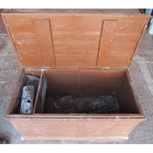 2489 - A 19th century pine seamans chest with later painted finish containing a number of vintage wood work... 