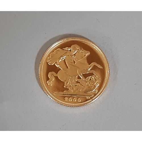 1837 - Gold proof sovereign 2000 in bespoke case