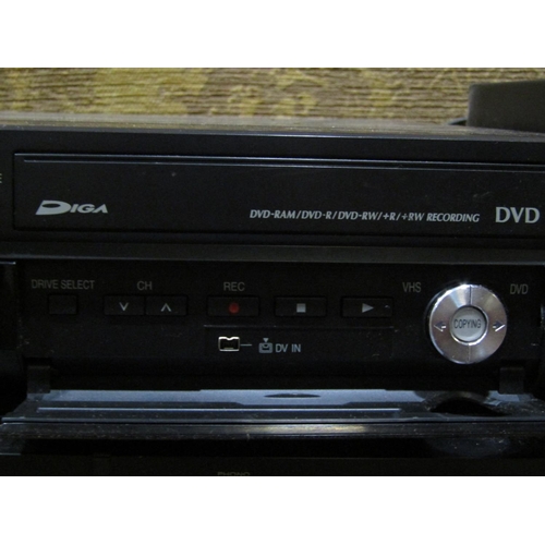 2131 - Three Denon hi-fi separates, stereo tuner TU-260L mark II and two compact disc players DCD 1300 and ... 