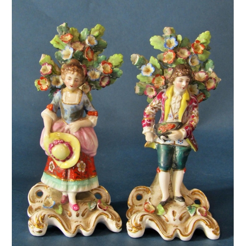 1062 - A group of five various continental porcelain figures (5)